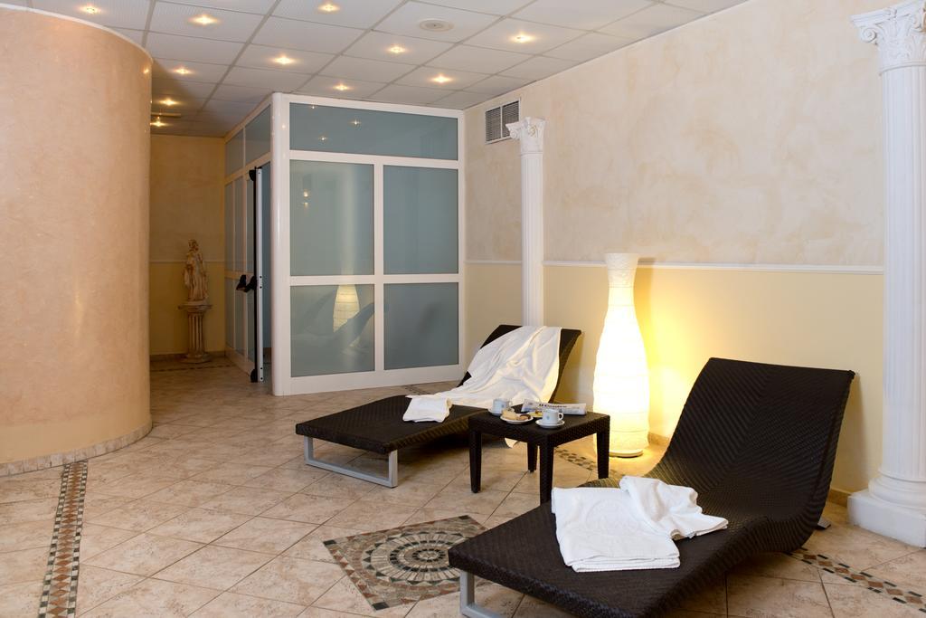 Hotel Villa Medici Rocca San Giovanni Exteriér fotografie