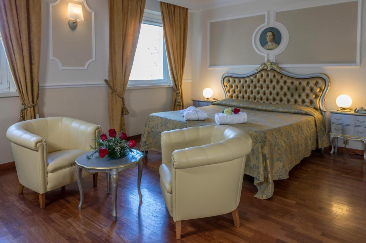 Hotel Villa Medici Rocca San Giovanni Exteriér fotografie